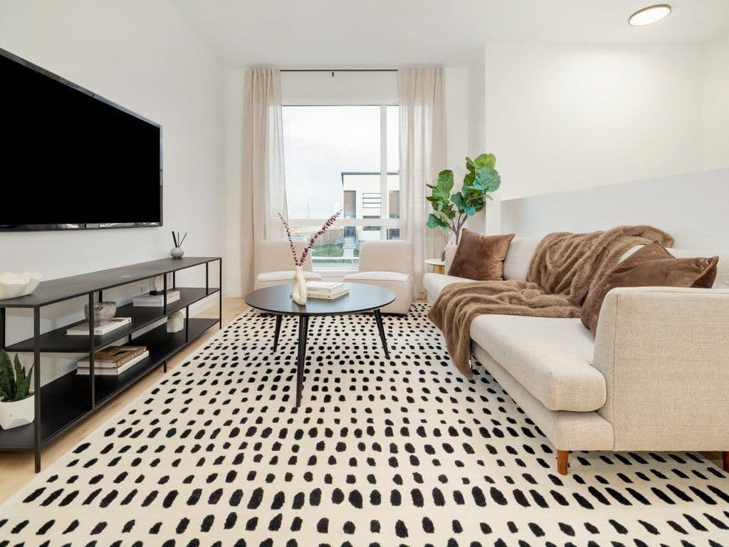 Recently sold home in Discovery