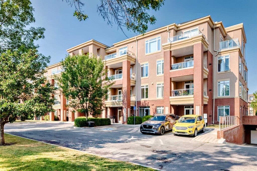 Recently sold home in Spruce Cliff