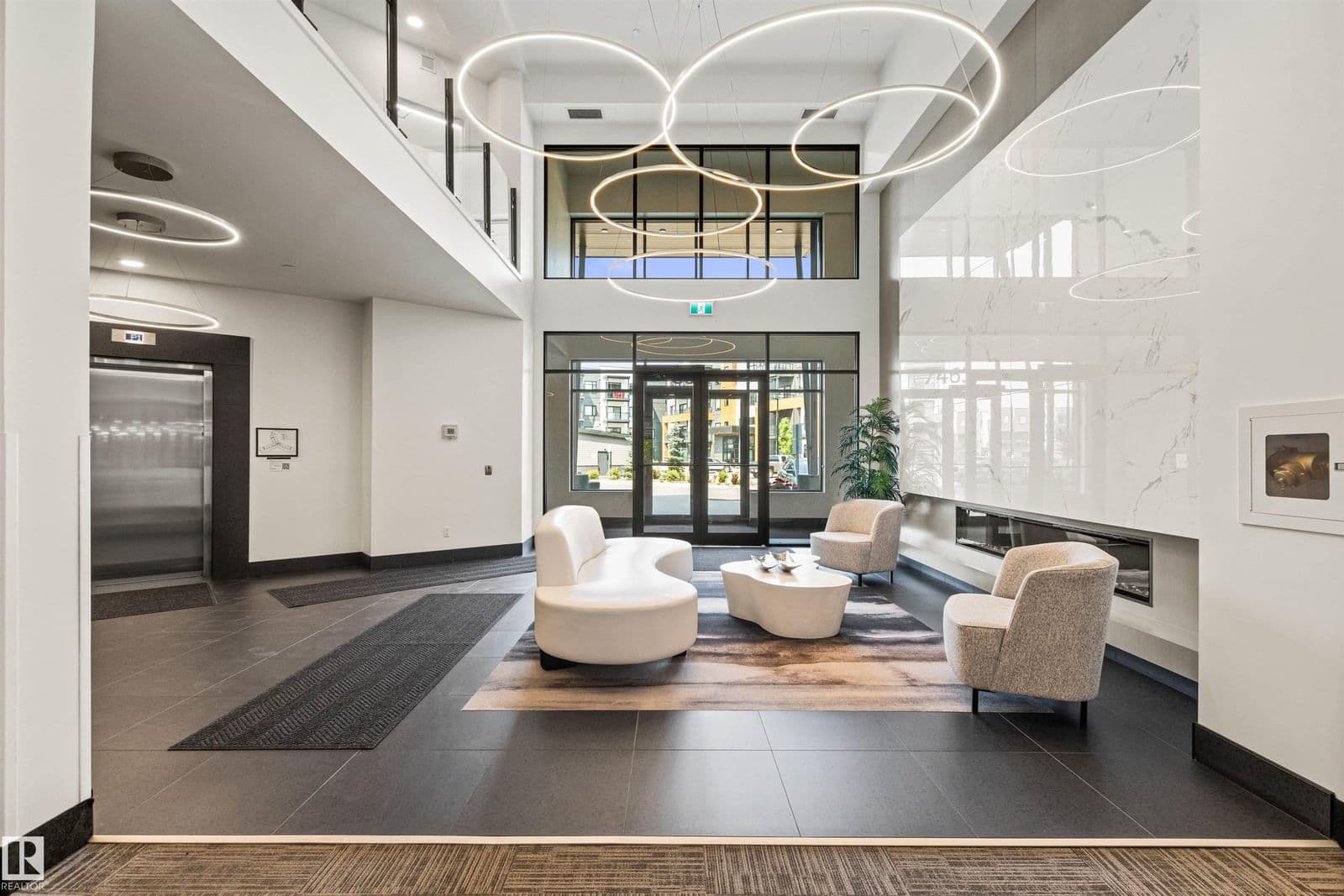 Recently sold home in Magrath Heights