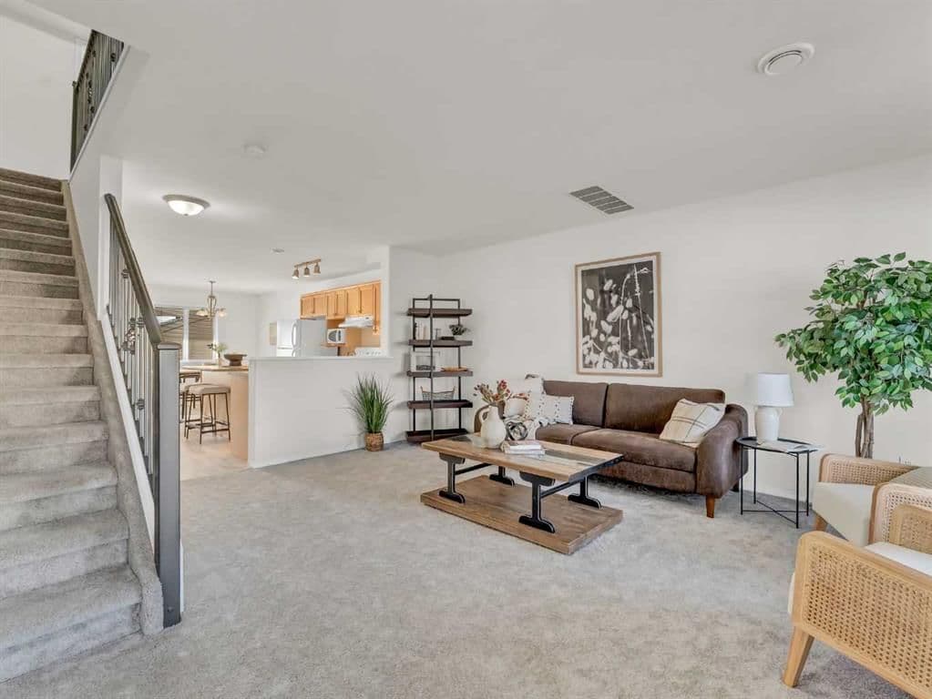 Recently sold home in River Flats