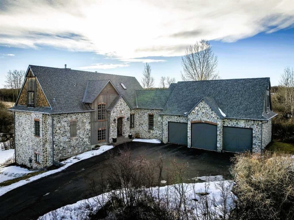 Recently sold home in Elbow Valley