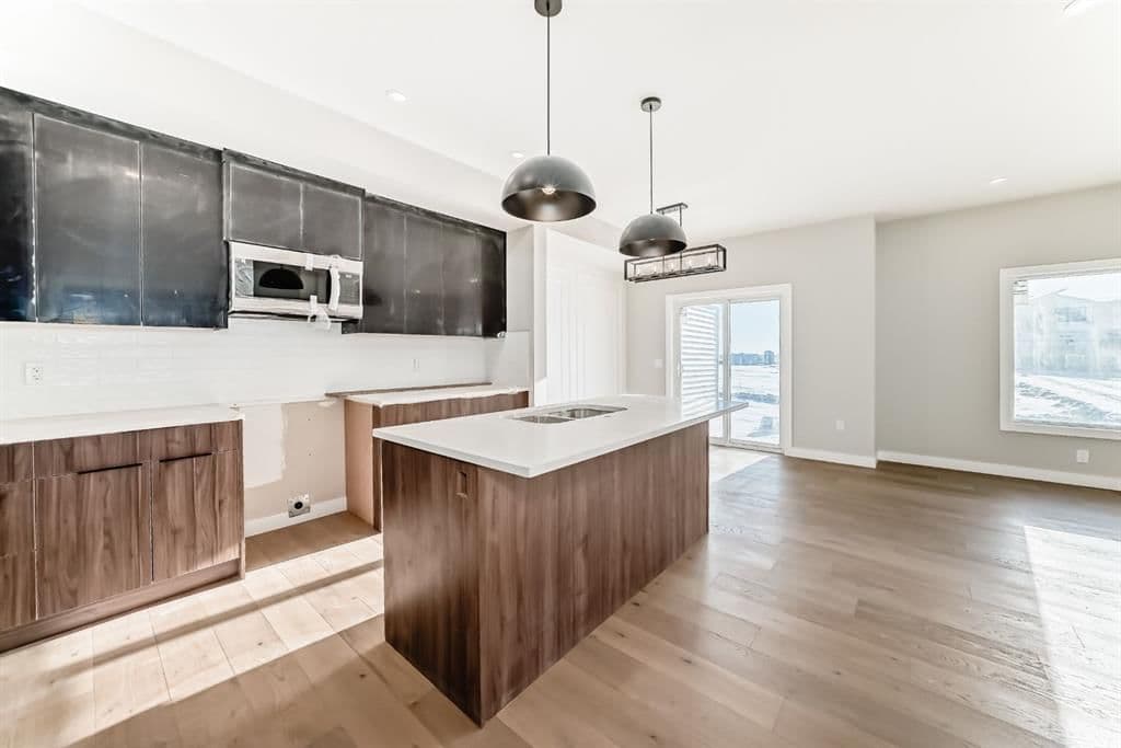 Recently sold home in Heritage Hills