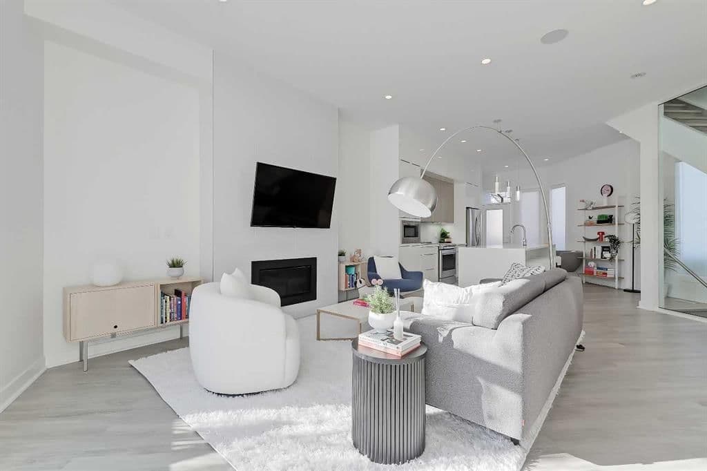 Recently sold home in Renfrew