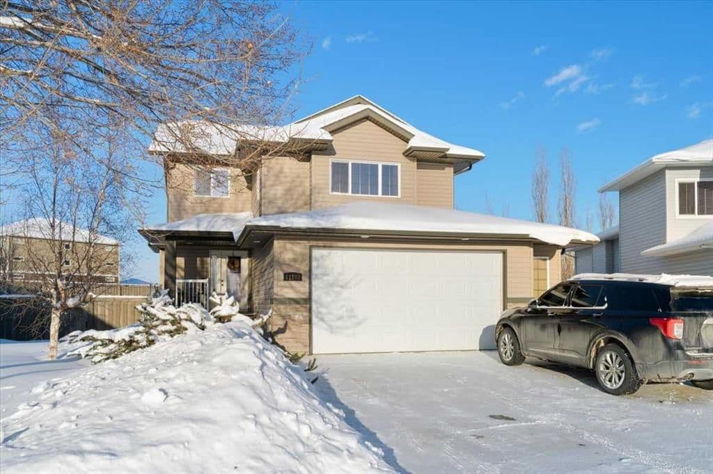 Recently sold home in O'Brien Lake