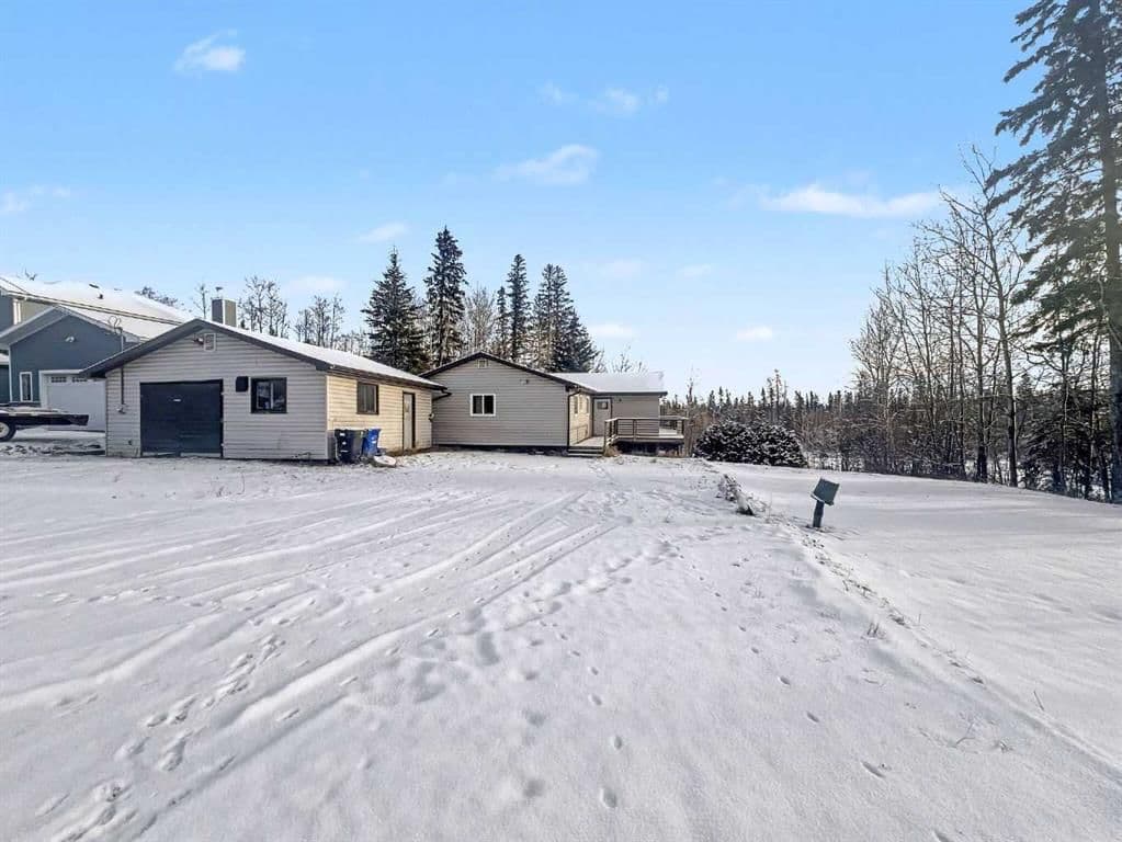 Recently sold home in Gregoire Lake