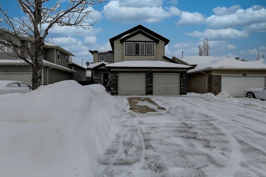 Recently sold home in O'Brien Lake