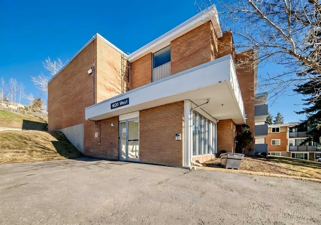 Recently sold home in Hounsfield Heights/Briar Hill