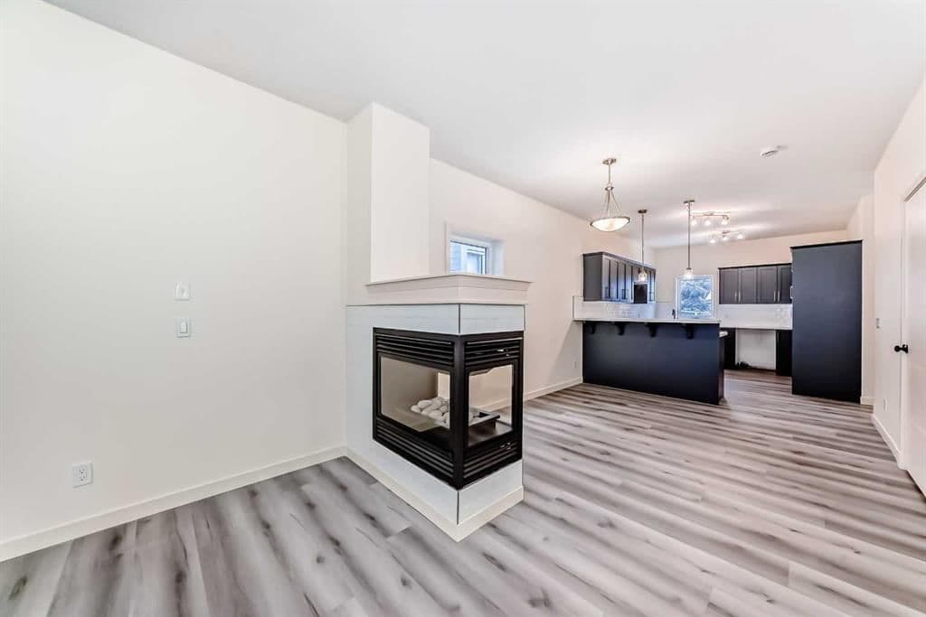 Recently sold home in Forest Lawn