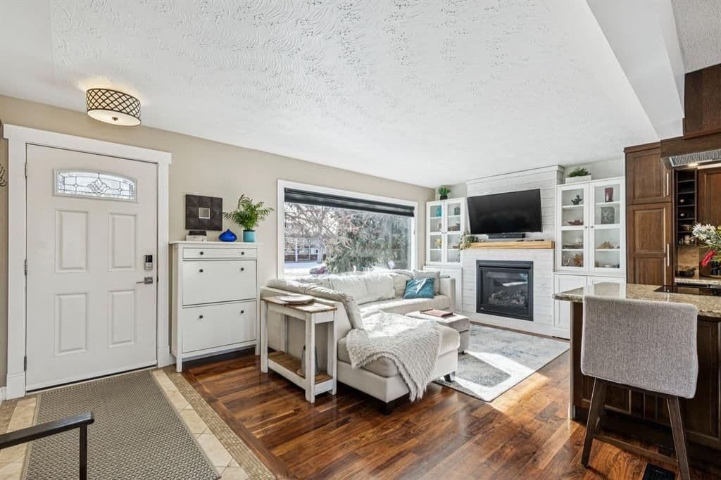 Recently sold home in Haysboro