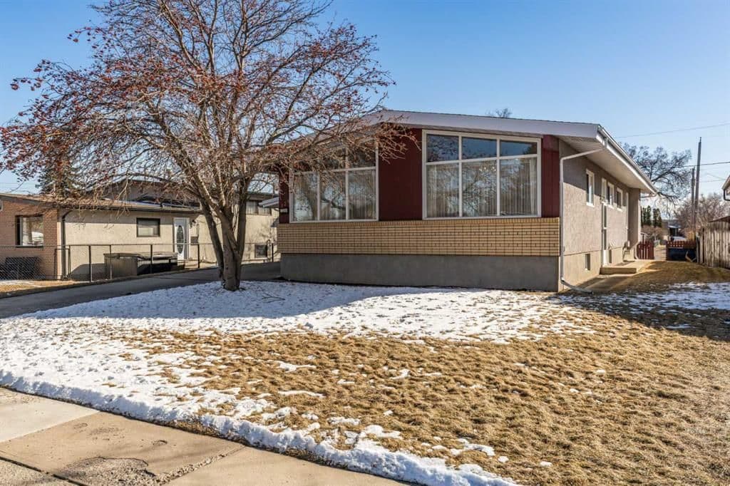 Recently sold home in Northwest Crescent Heights