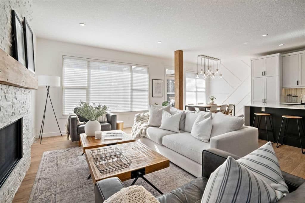 Recently sold home in Riviera