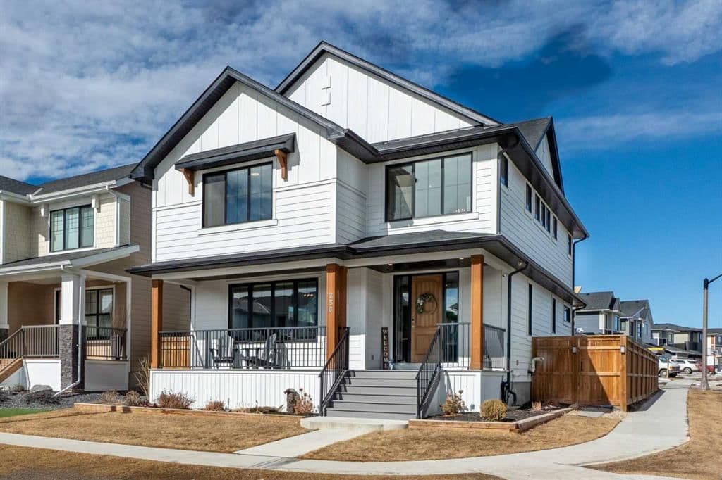 Recently sold home in Harmony