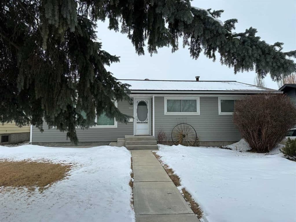 Recently sold home in Central Ponoka