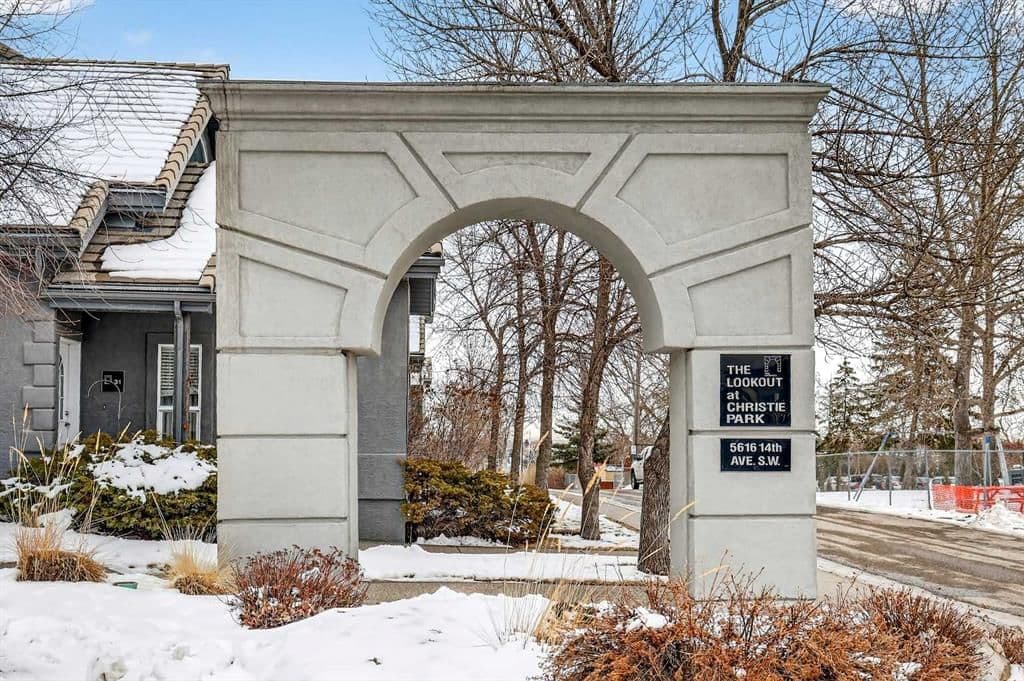 Recently sold home in Christie Park