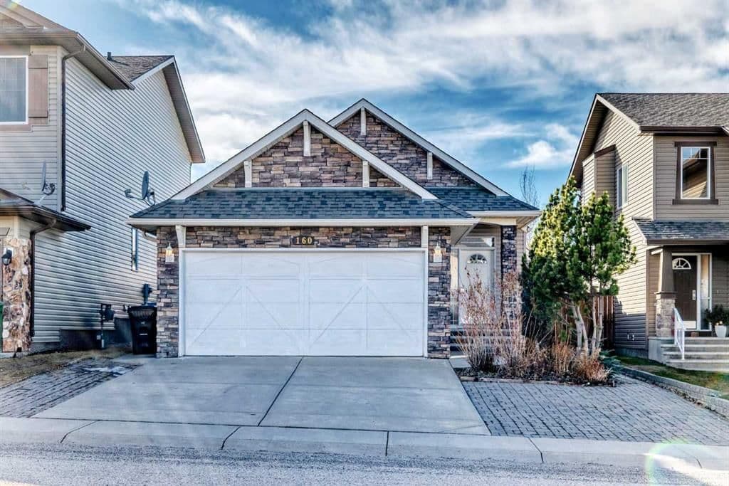 Recently sold home in Cougar Ridge