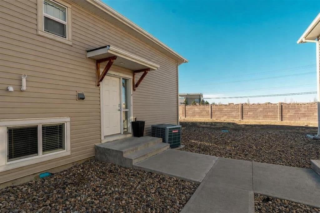 Recently sold home in Uplands