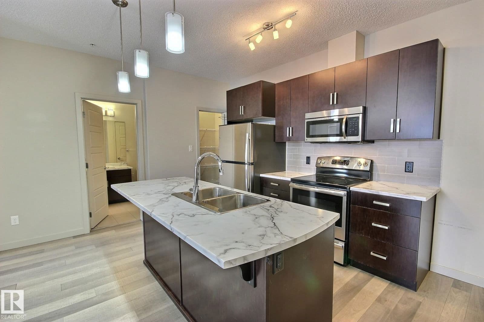 Recently sold home in Ambleside