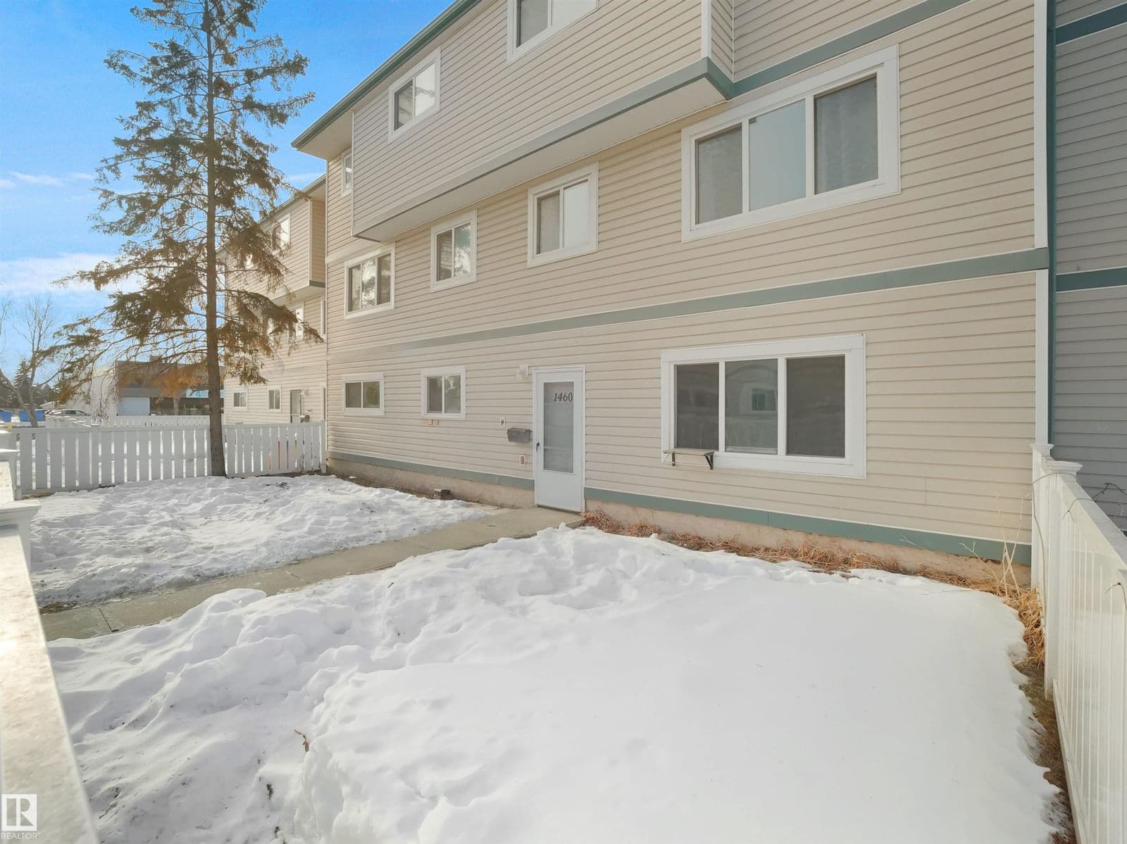 Recently sold home in Tipaskan