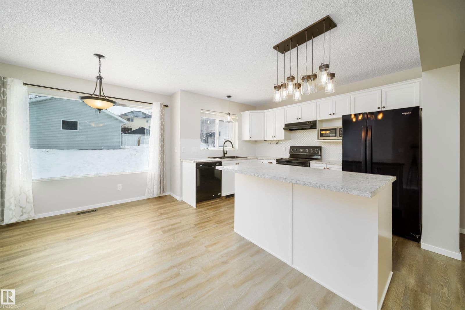 Recently sold home in Terwillegar Towne