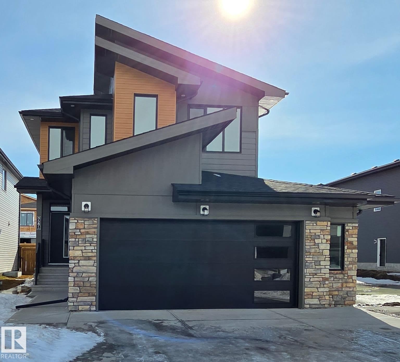 Recently sold home in Horse Hill Neighbourhood 1A