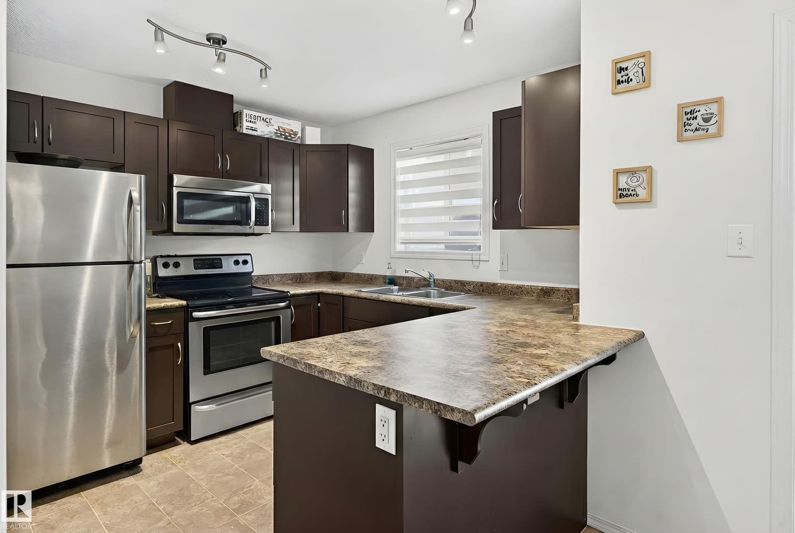 Recently sold home in Rutherford (Edmonton)