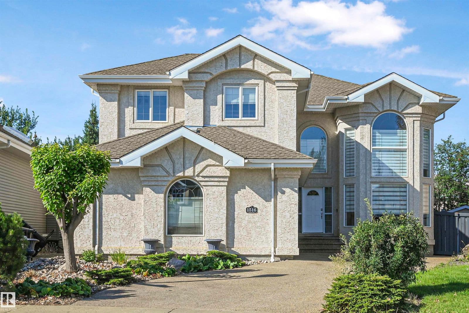 Recently sold home in Terwillegar Towne