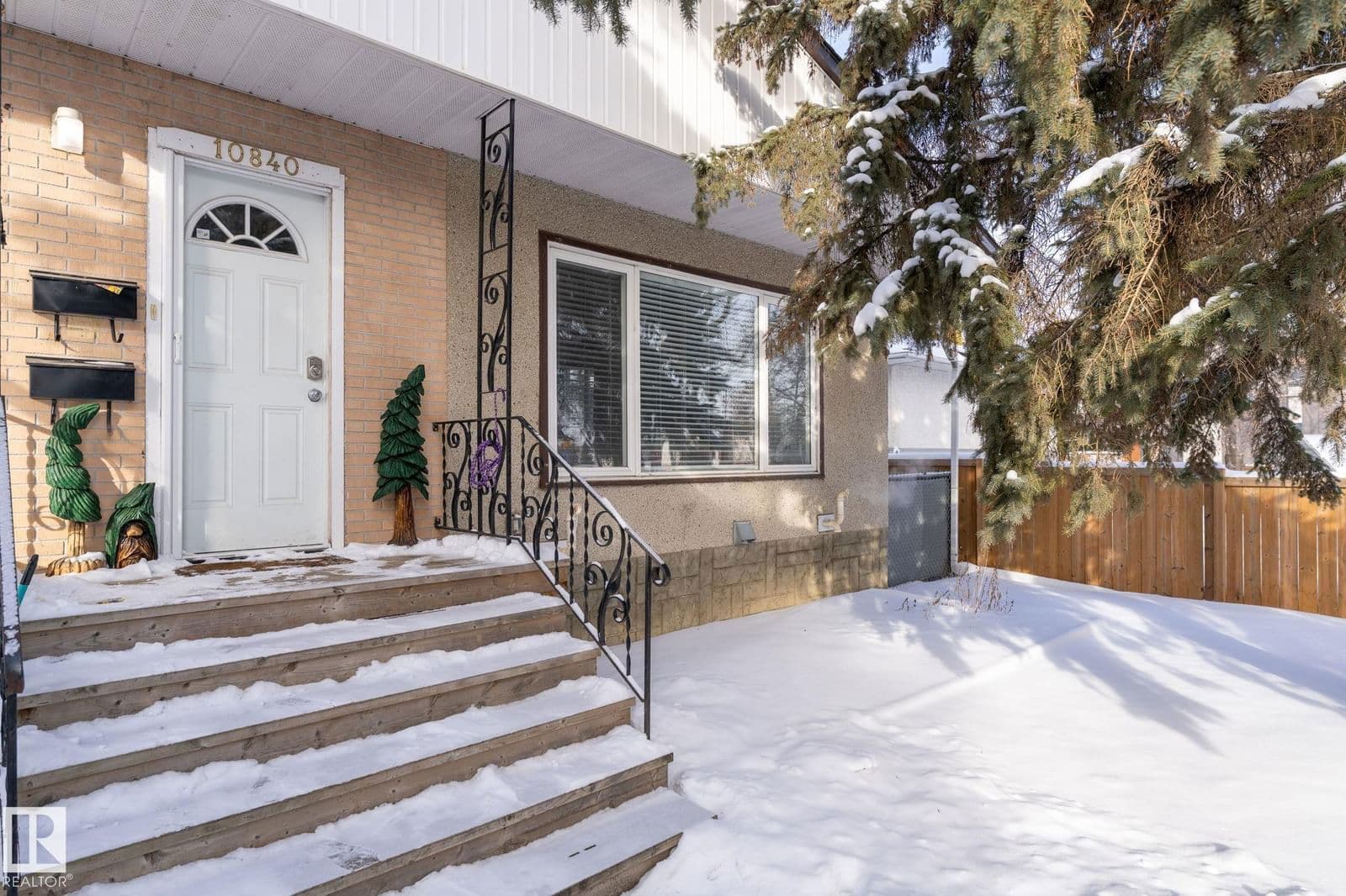 Recently sold home in North Glenora