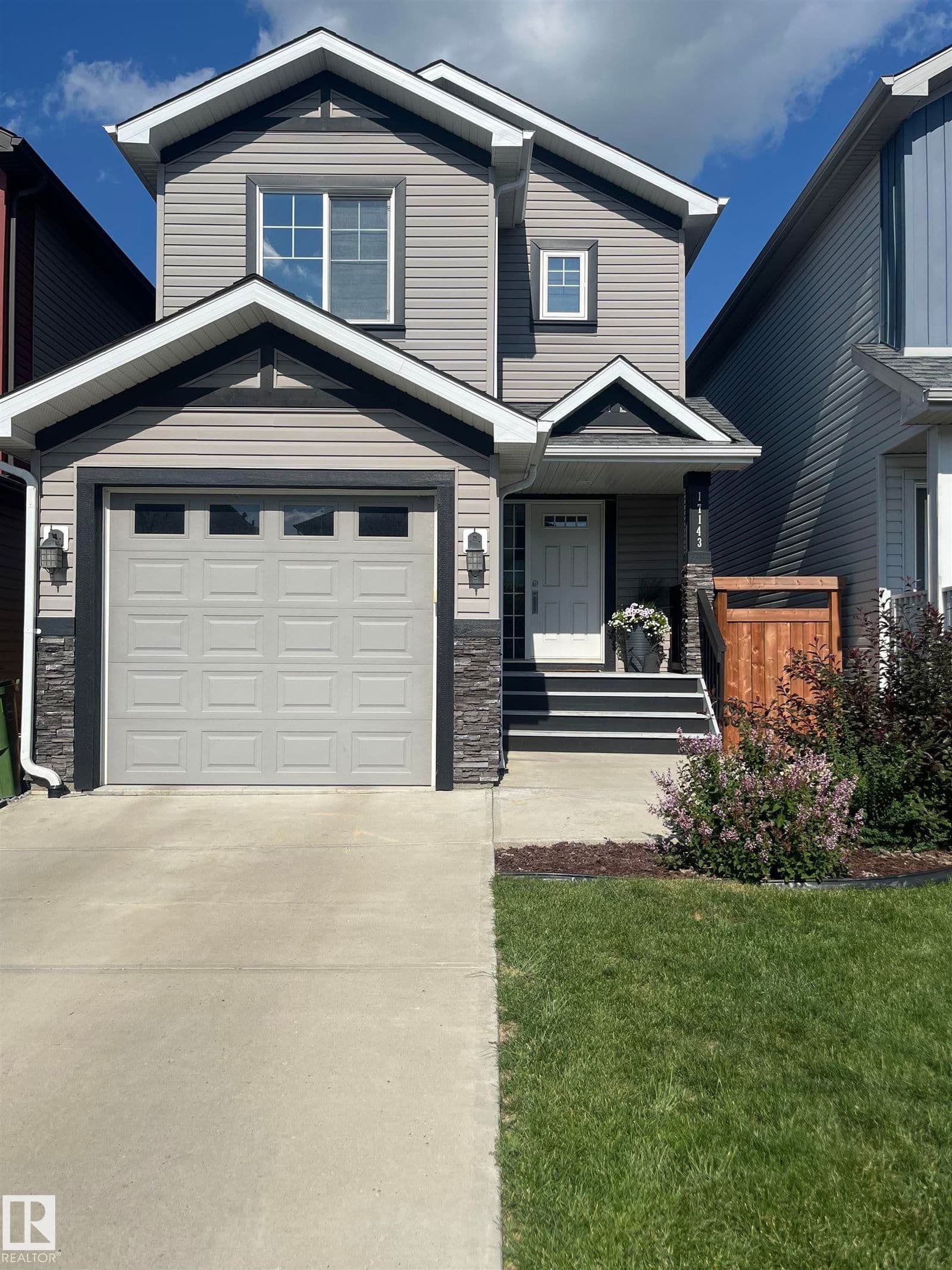 Recently sold home in Cy Becker