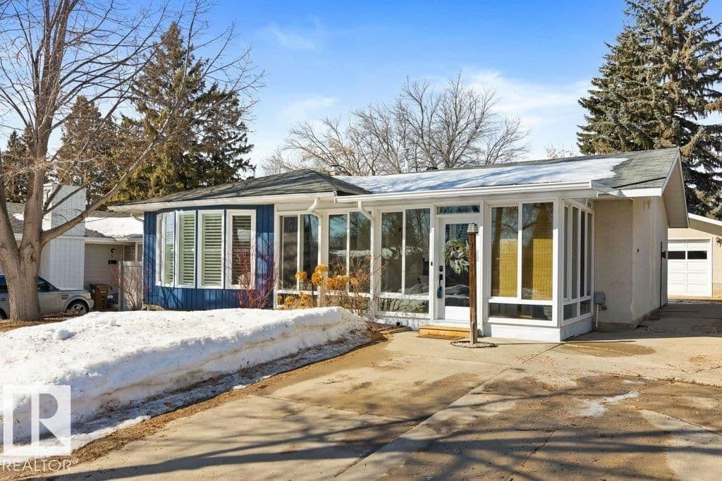 Recently sold home in Mission (St. Albert)